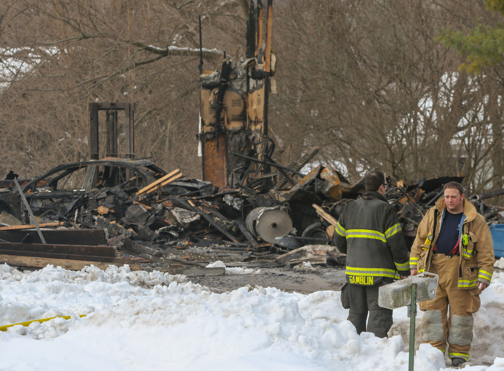 Fire destroys Lowell home